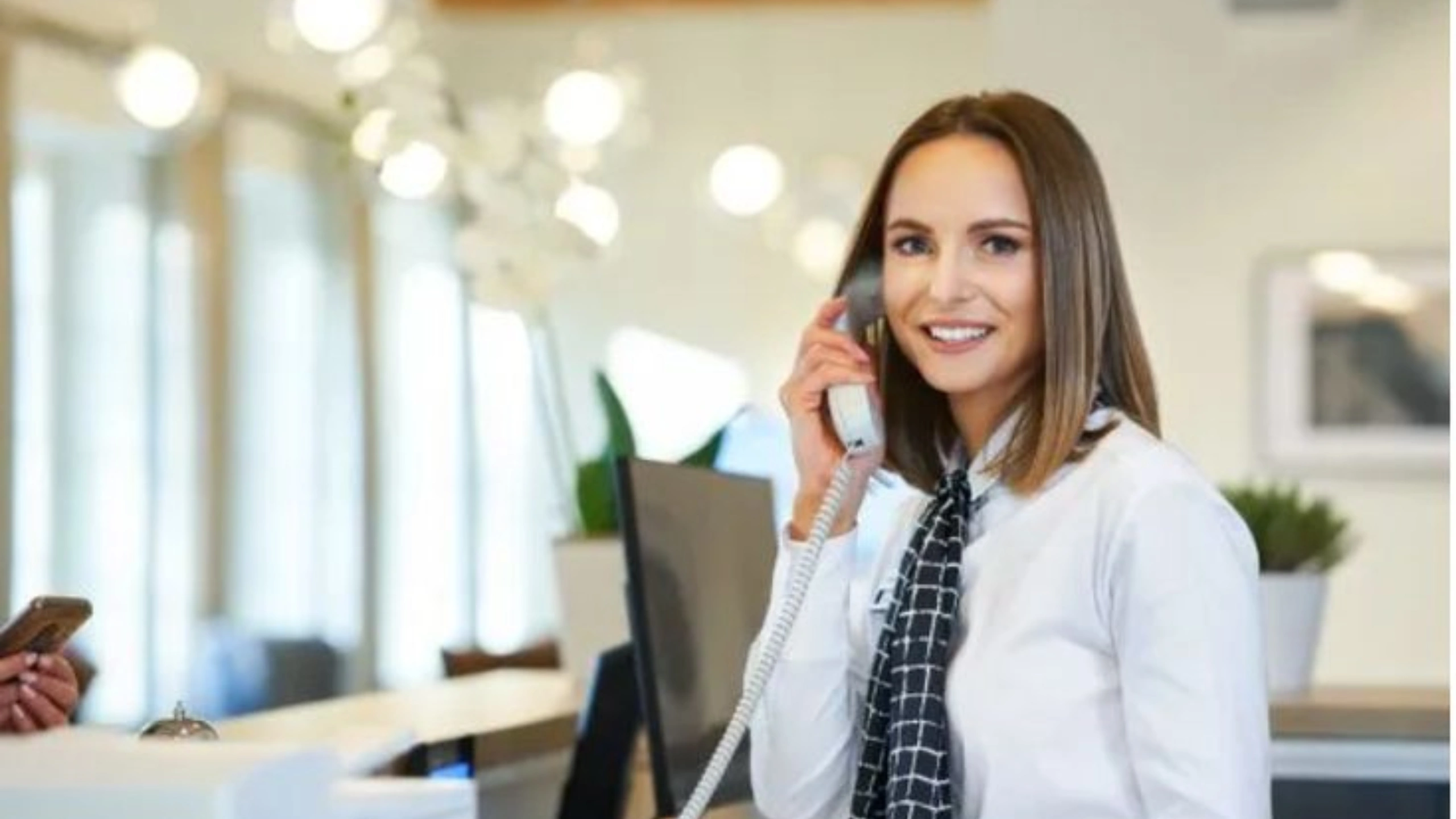 how much do cruise ship workers make 