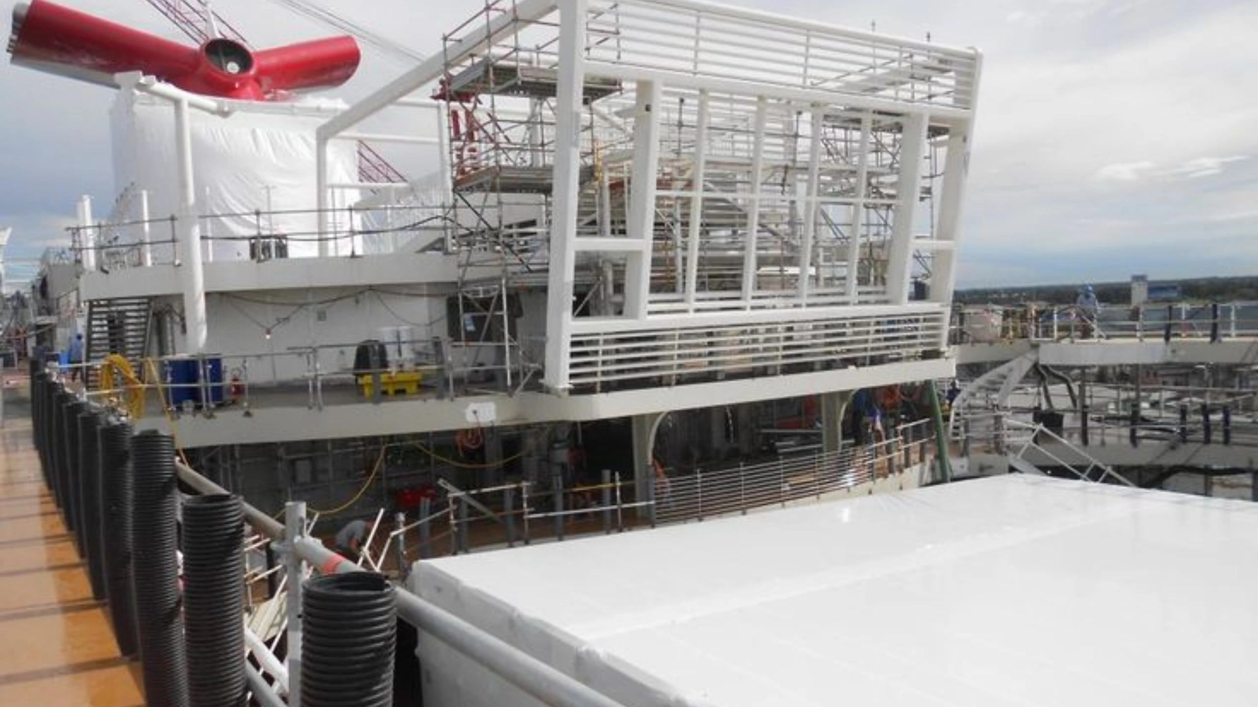 Carnival Valor Cruise Ship