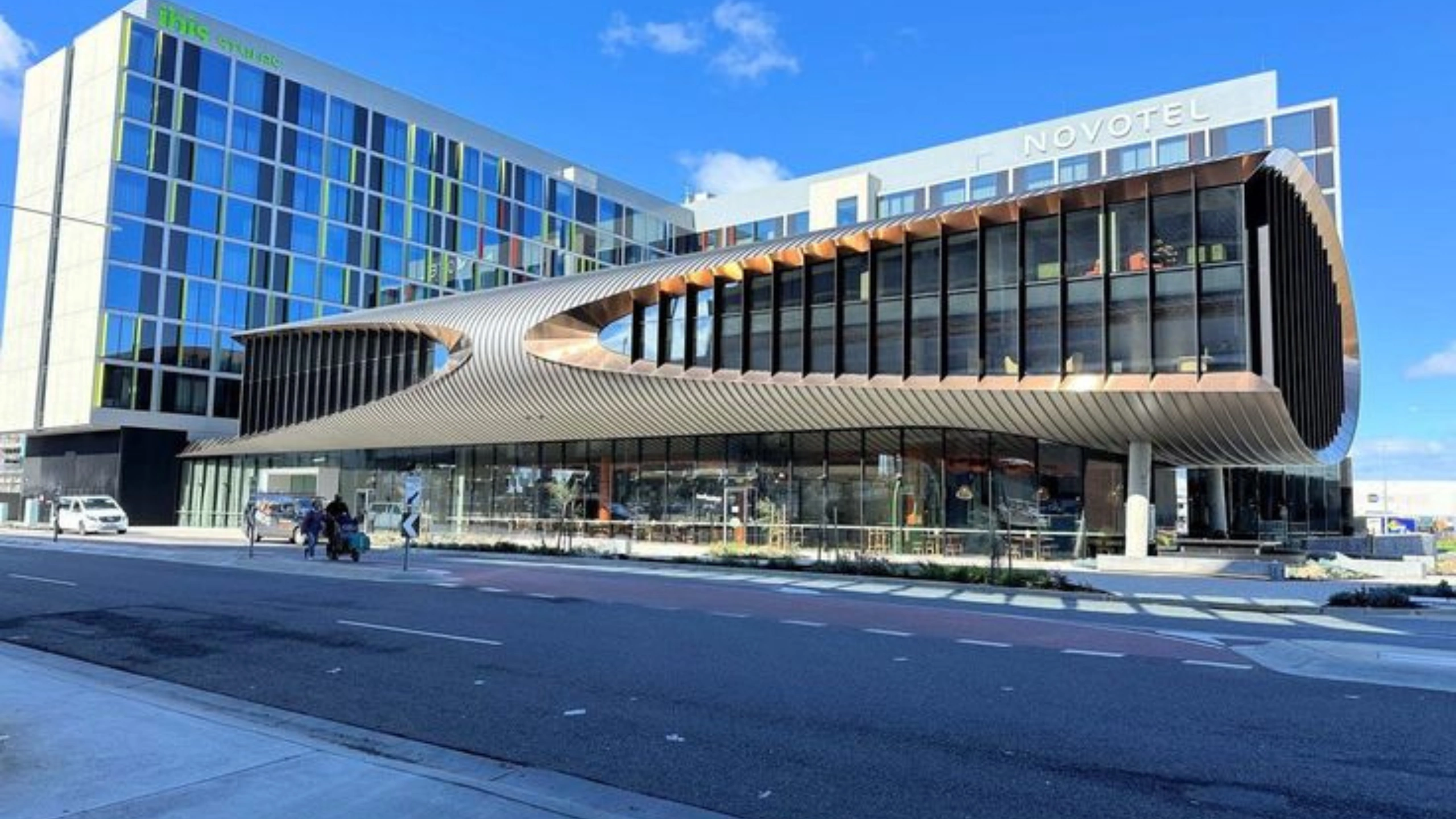 airports near port canaveral cruise terminals