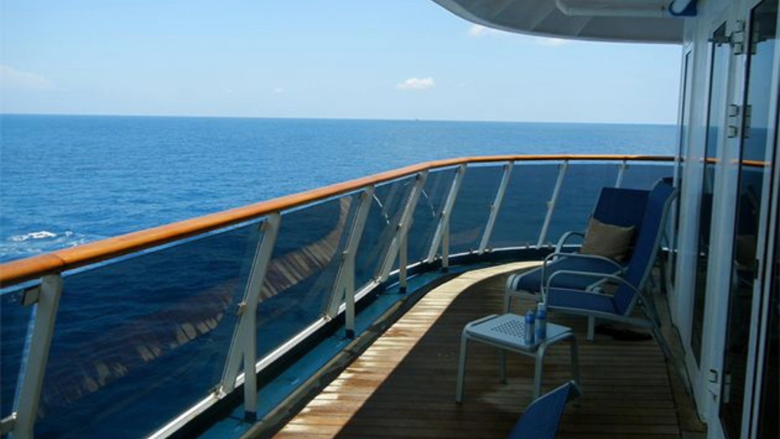 carnival cove balcony 