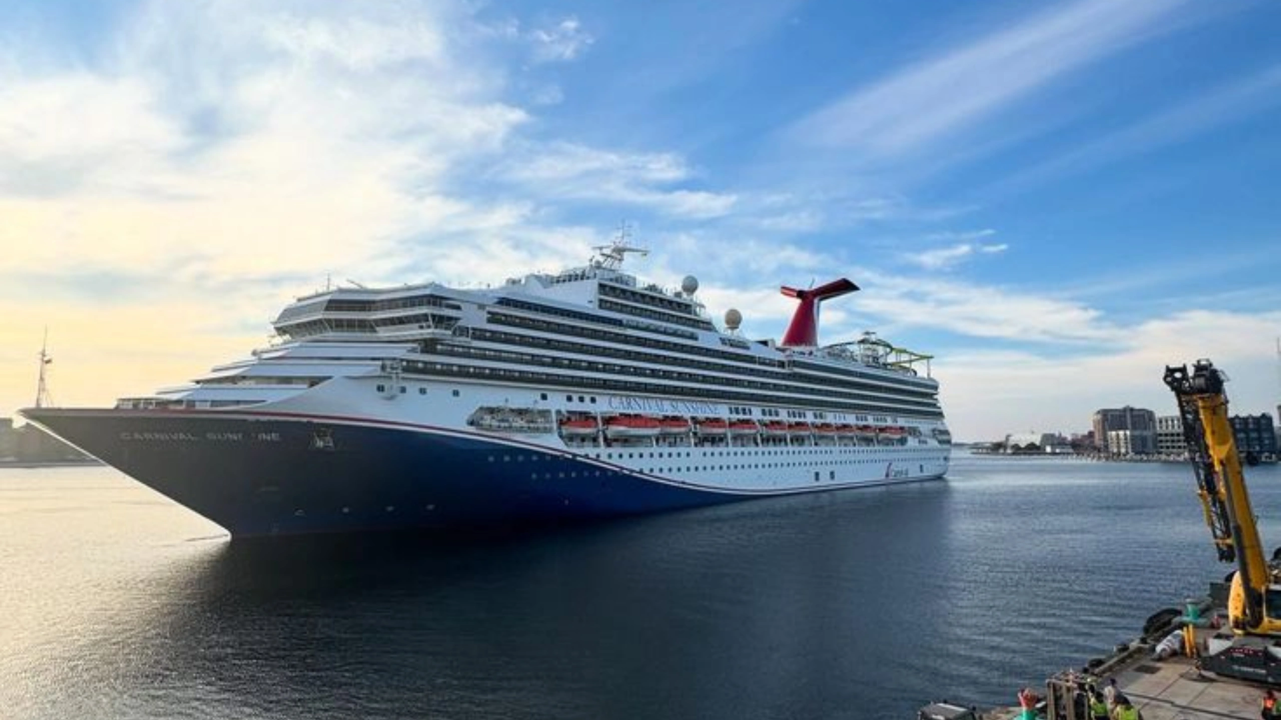 carnival cruise ships by size