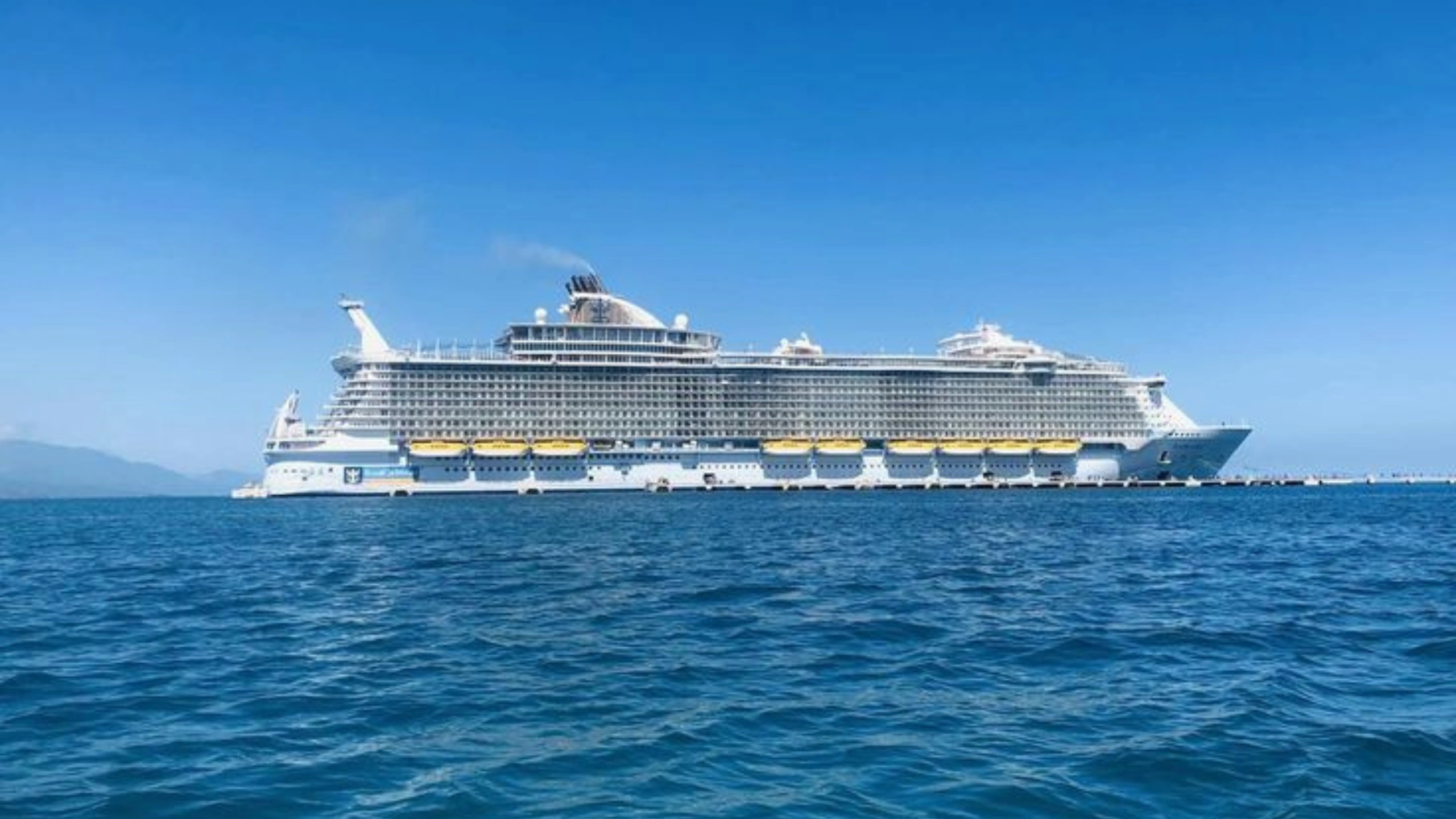 royal caribbean ships by size