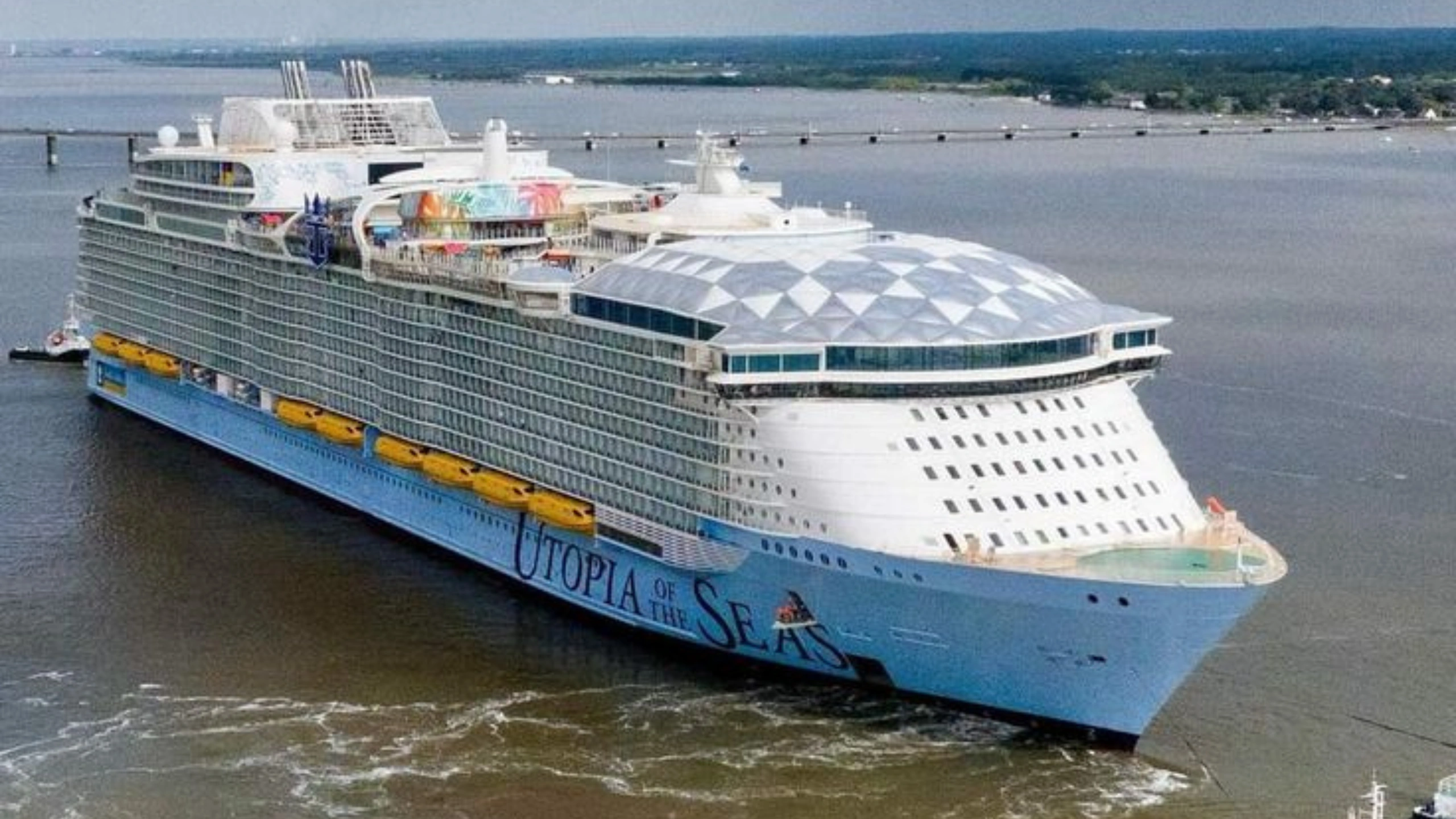 royal caribbean ships by size