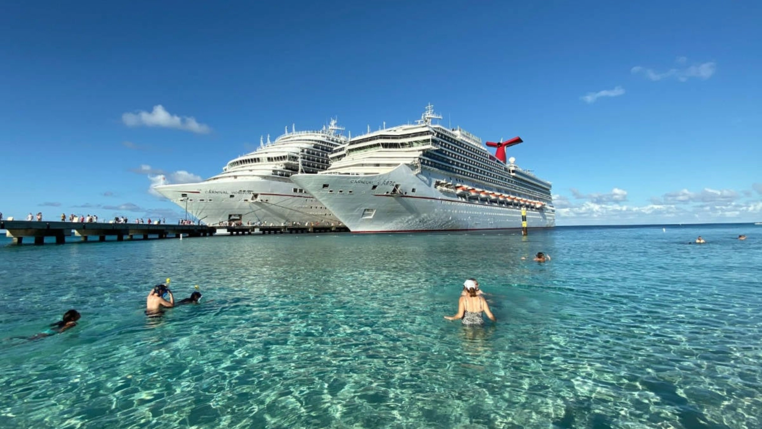 what passengers should never do near a cruise ship