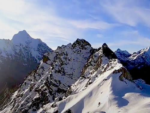 Majestic Trails of Nepal: Kanchenjunga, Manaslu, and Langtang Calling You